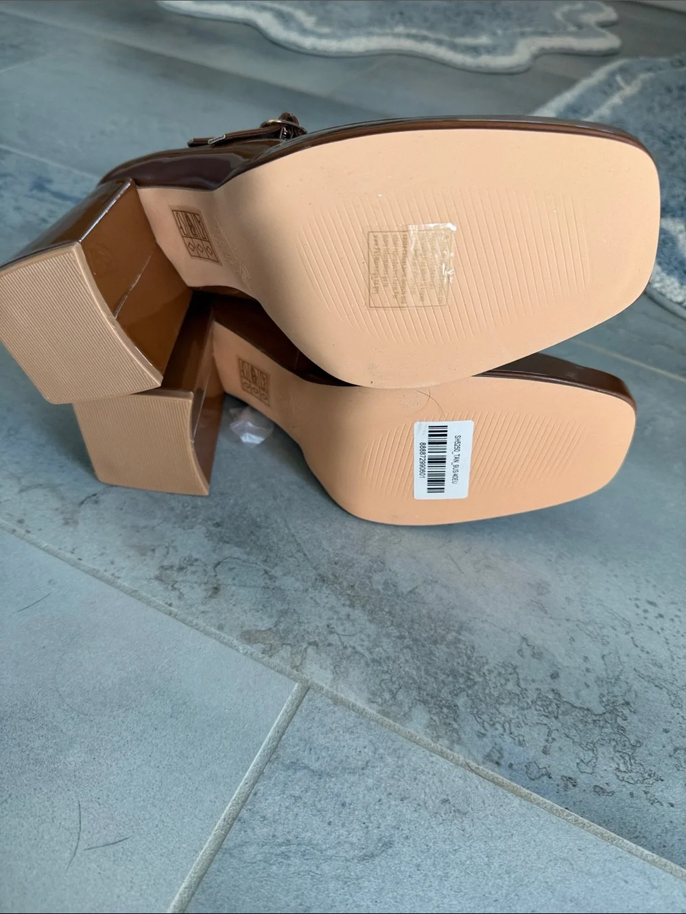 Patent Mary Jane Block Heel Pumps - Brown